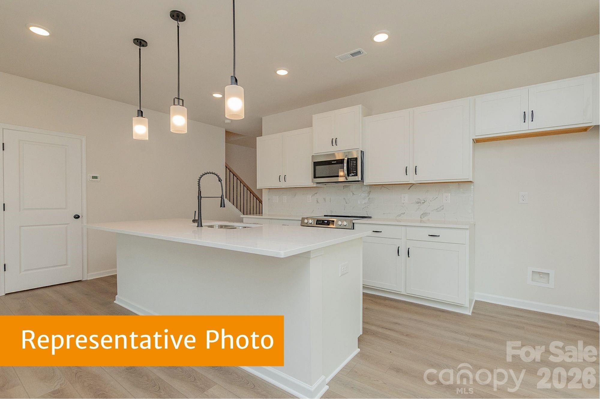 2315 Painted Trail