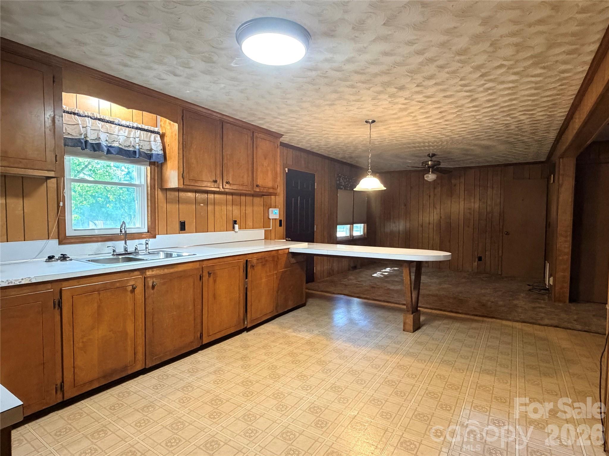 5945 Flowes Store Road