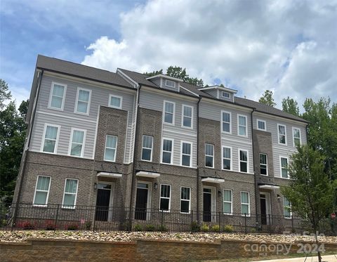 Townhouse in Charlotte NC 2236 Noble Townes Way.jpg