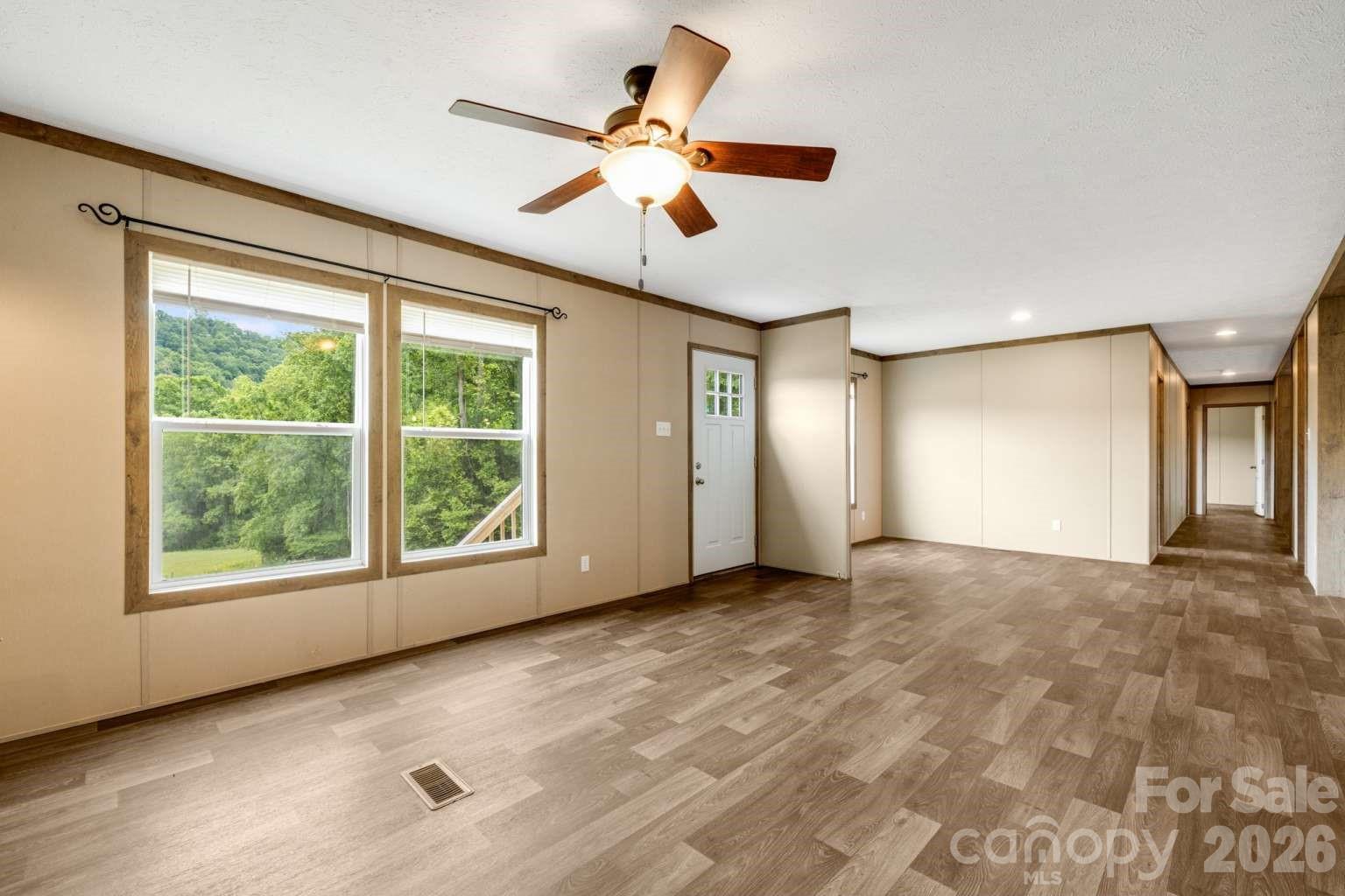 22 Split Pine Cove