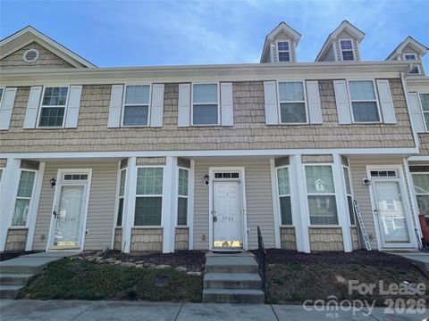 Photo of 5703 Erin Drive, Dallas, NC 28034 (MLS # 4374529)