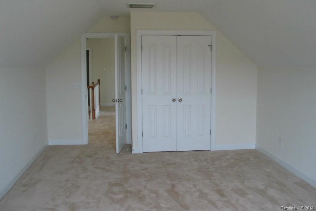 Pine Forest - Residential Lease