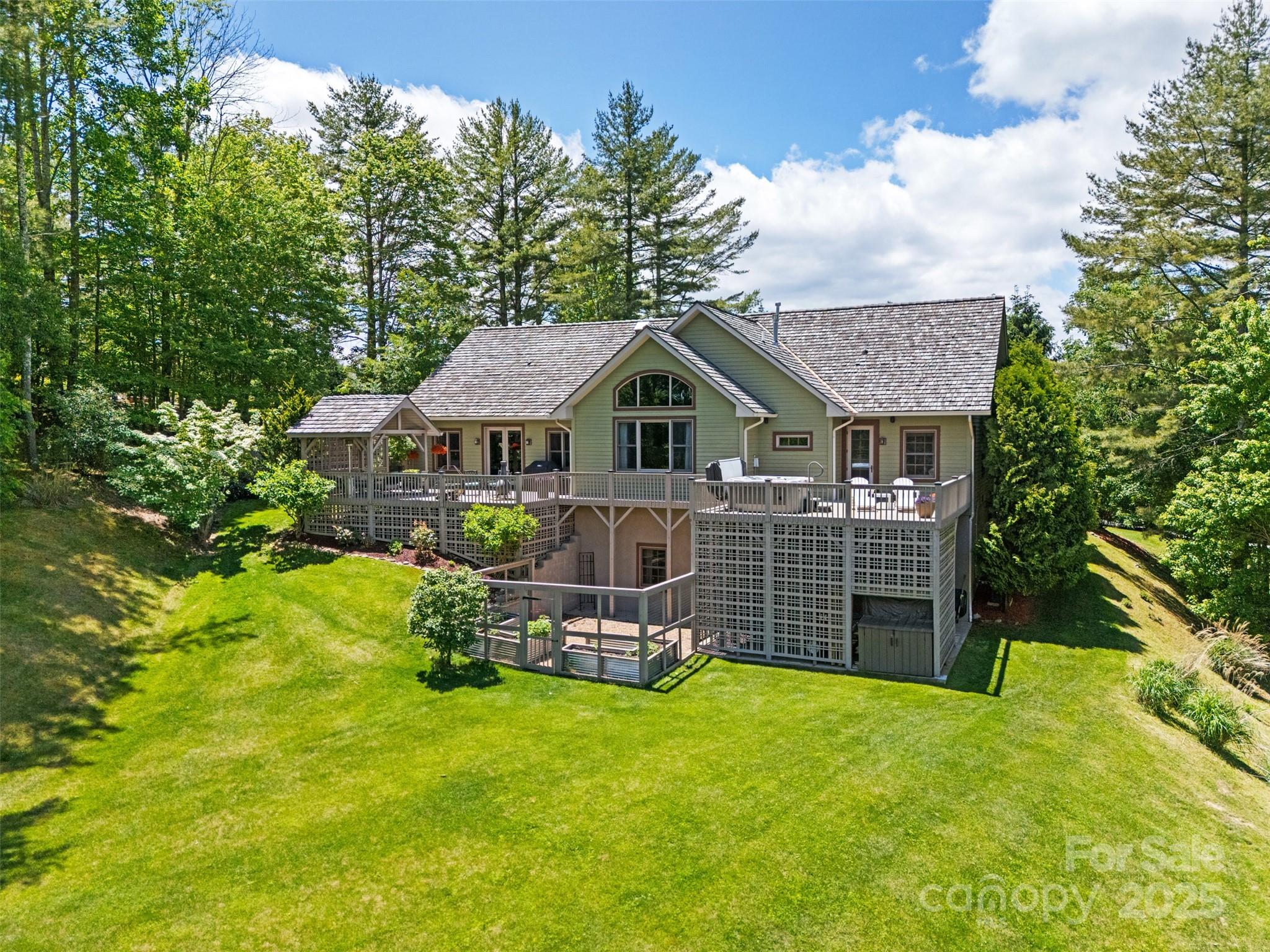 Valle Cay - Residential