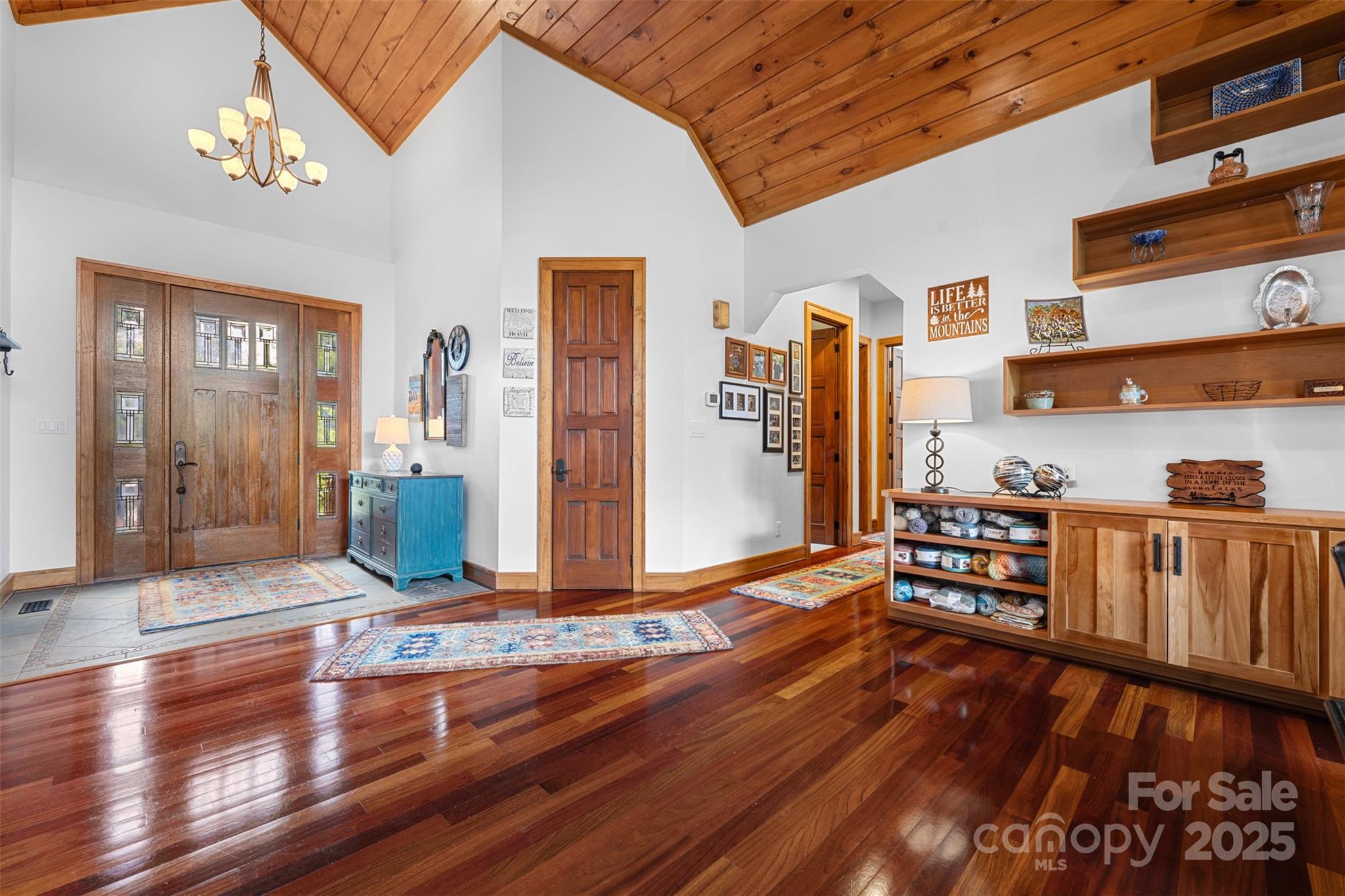 2160 Valle Cay Drive