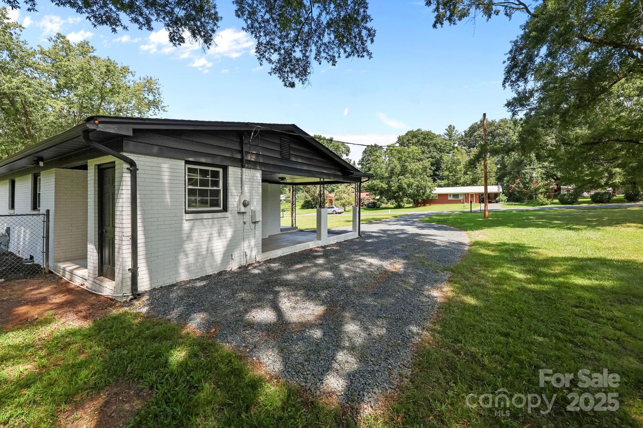 Anderson Heights - Residential