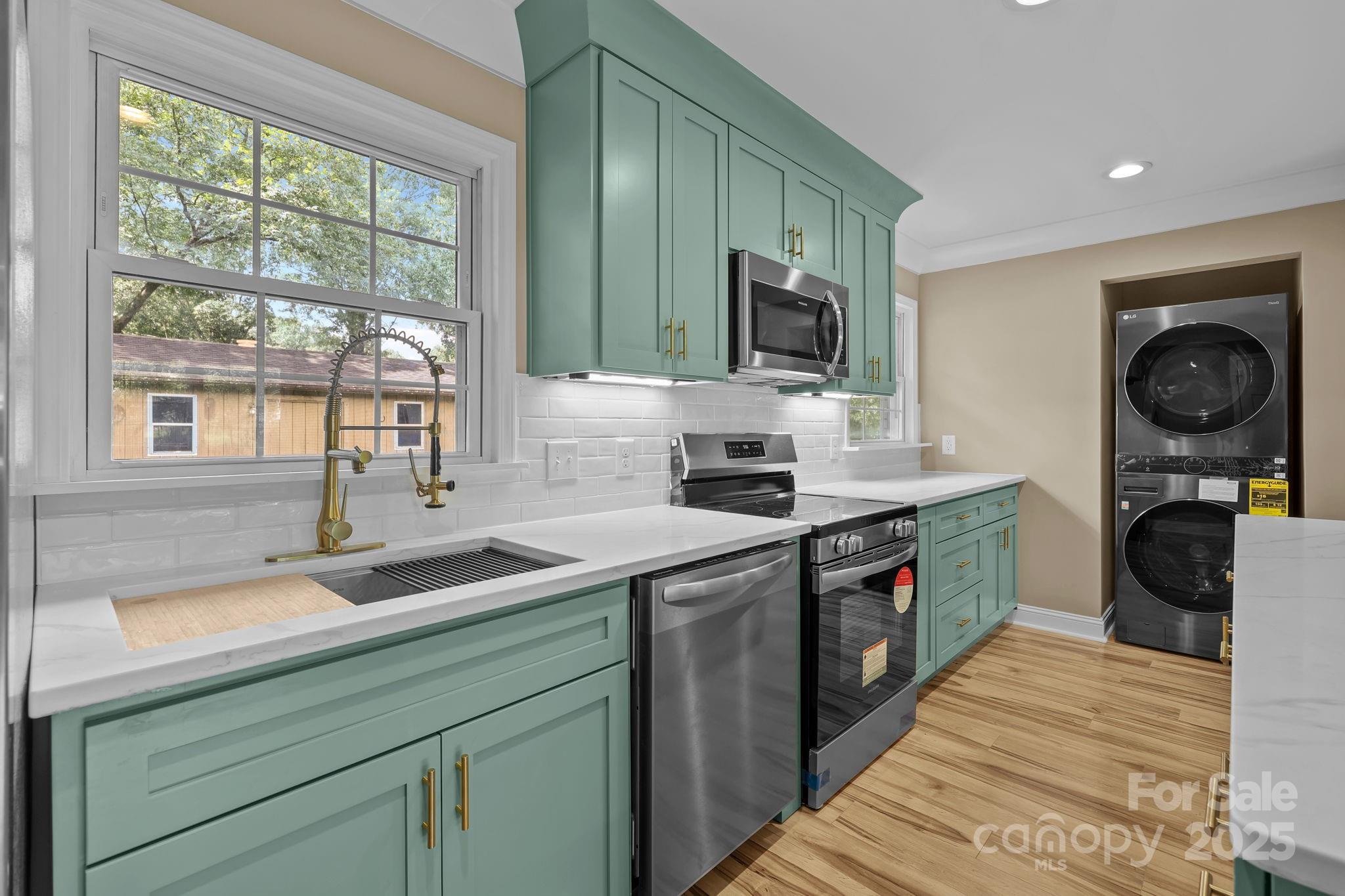 Anderson Heights - Residential