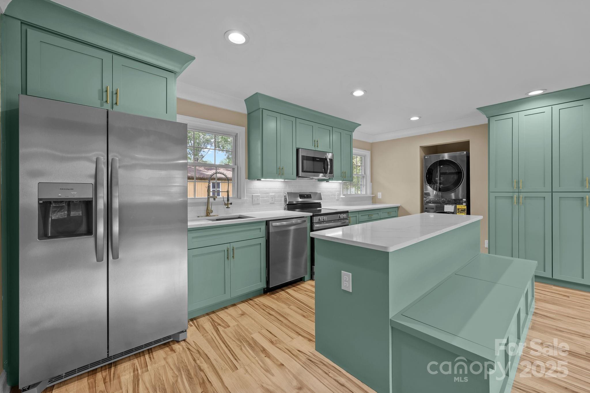 Anderson Heights - Residential