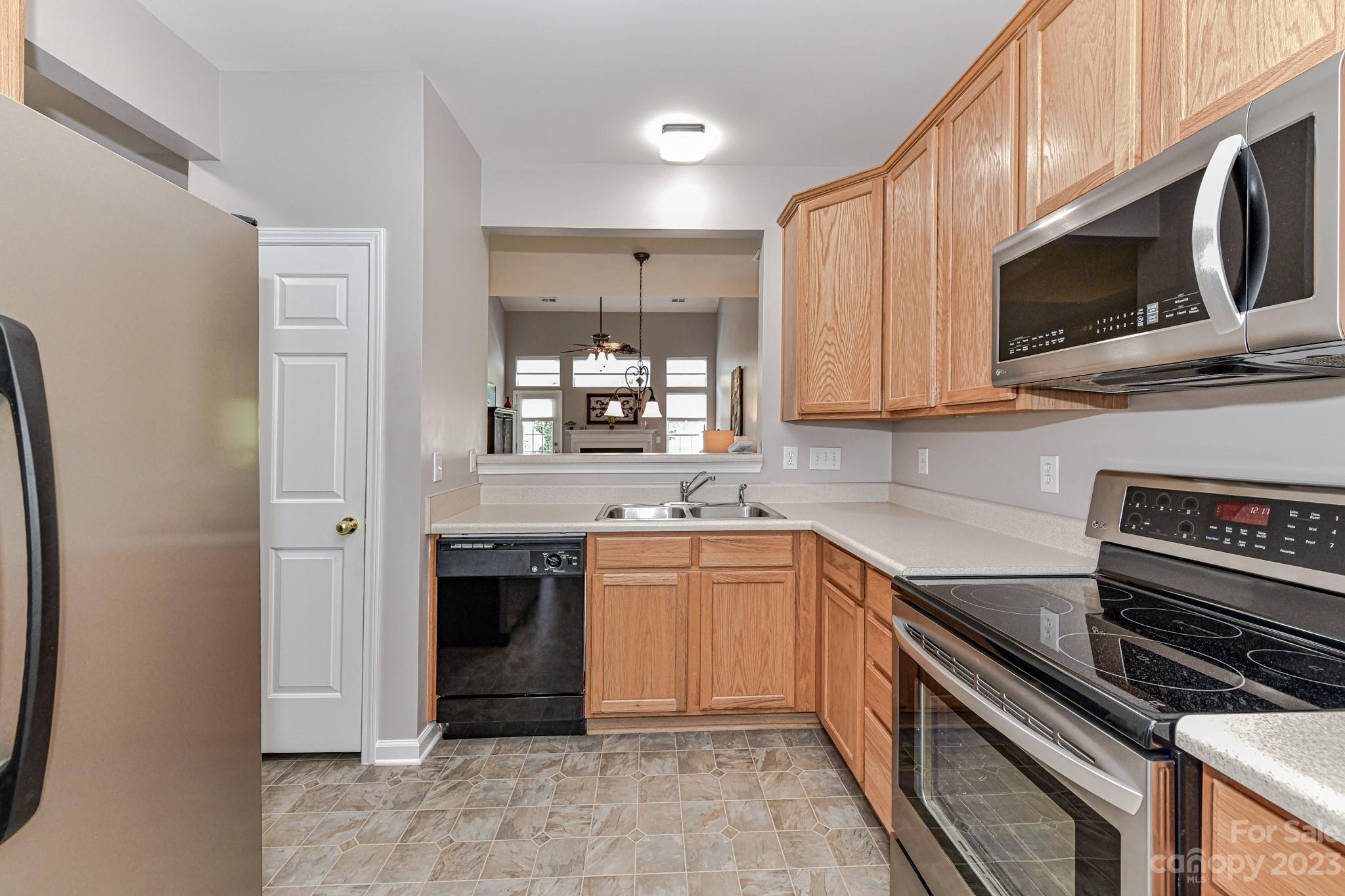 Autumn Cove At Lake Wylie - Residential