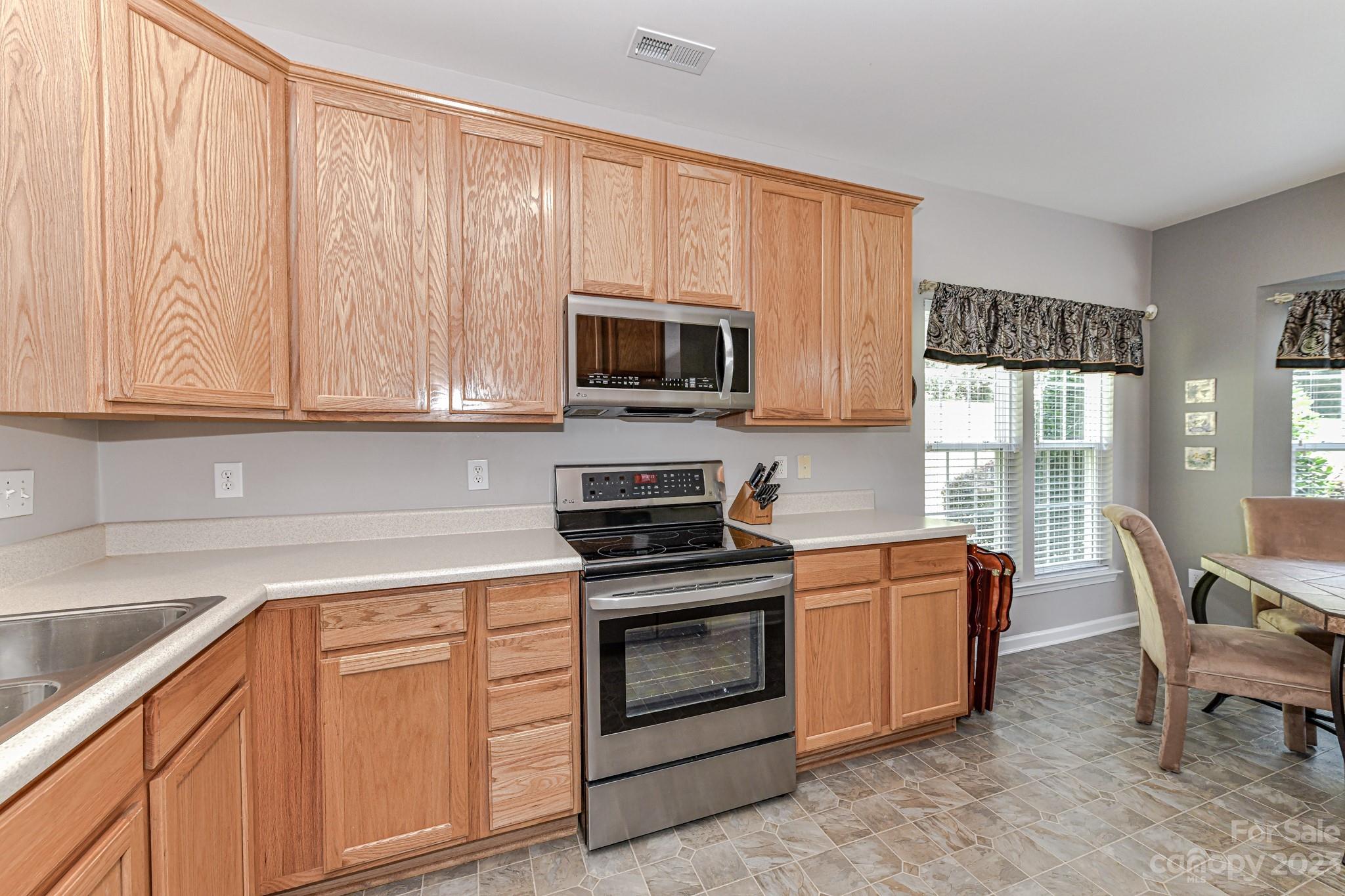 Autumn Cove At Lake Wylie - Residential