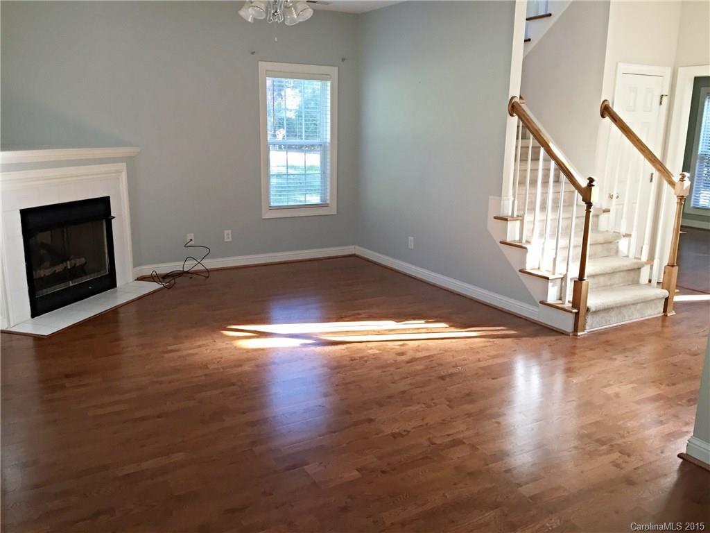 Hunters Pointe - Residential