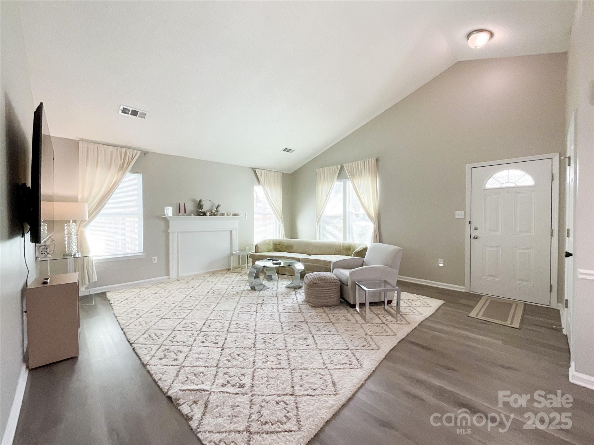 9617 Farmridge Lane