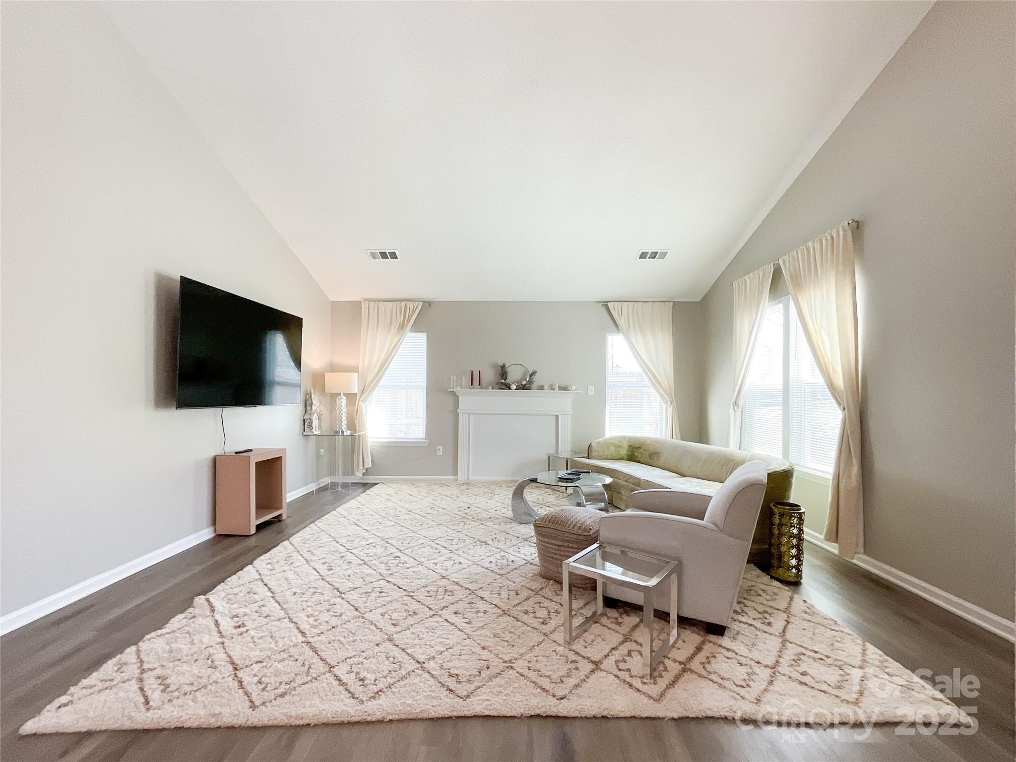 9617 Farmridge Lane