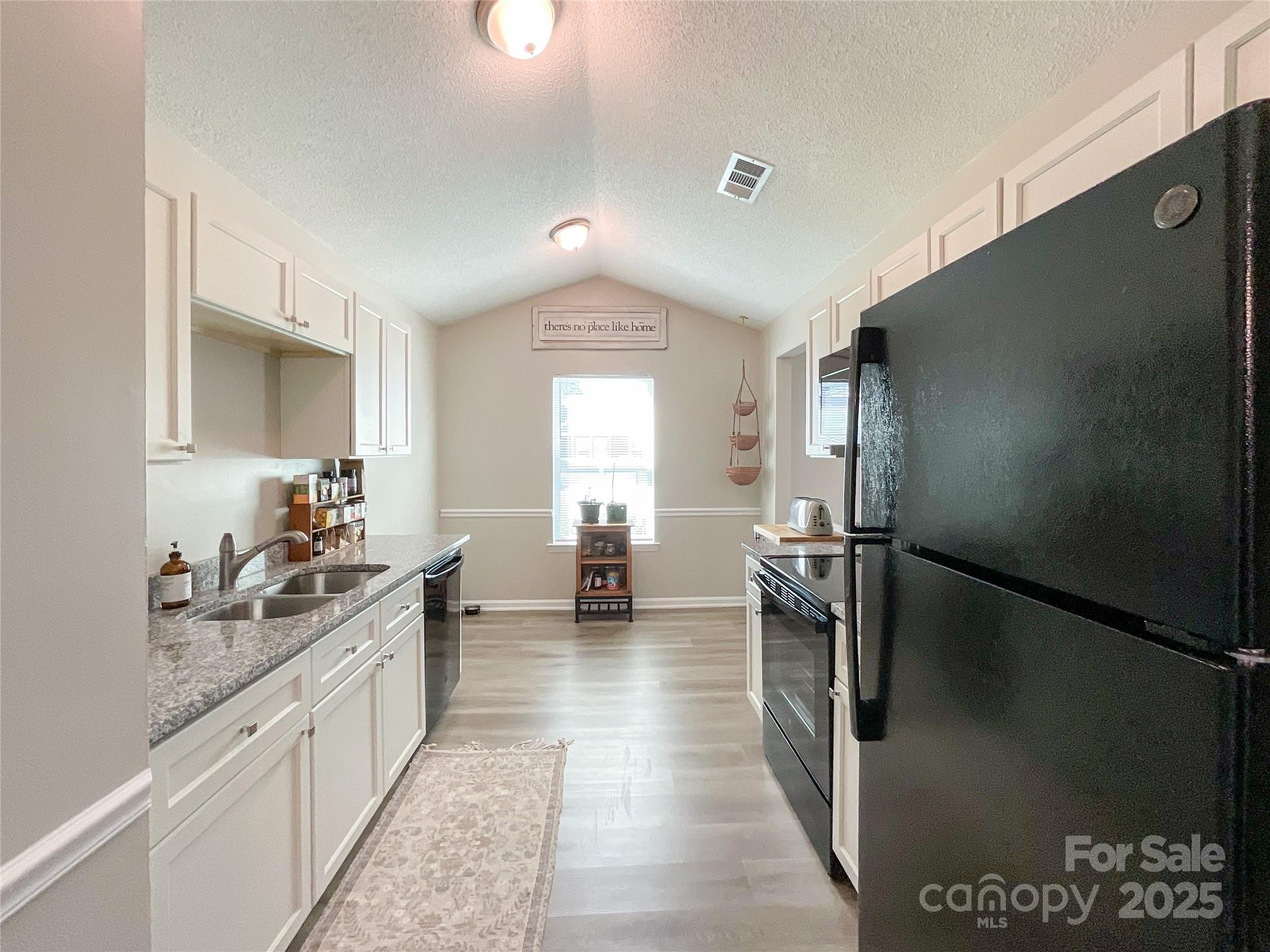 Glenwood Manor - Residential