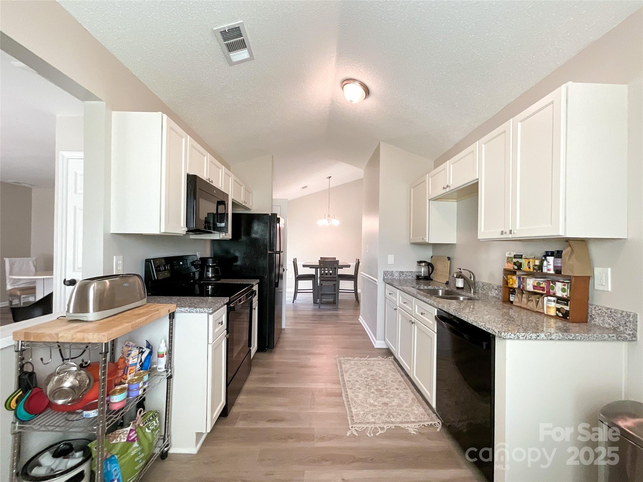 Glenwood Manor - Residential