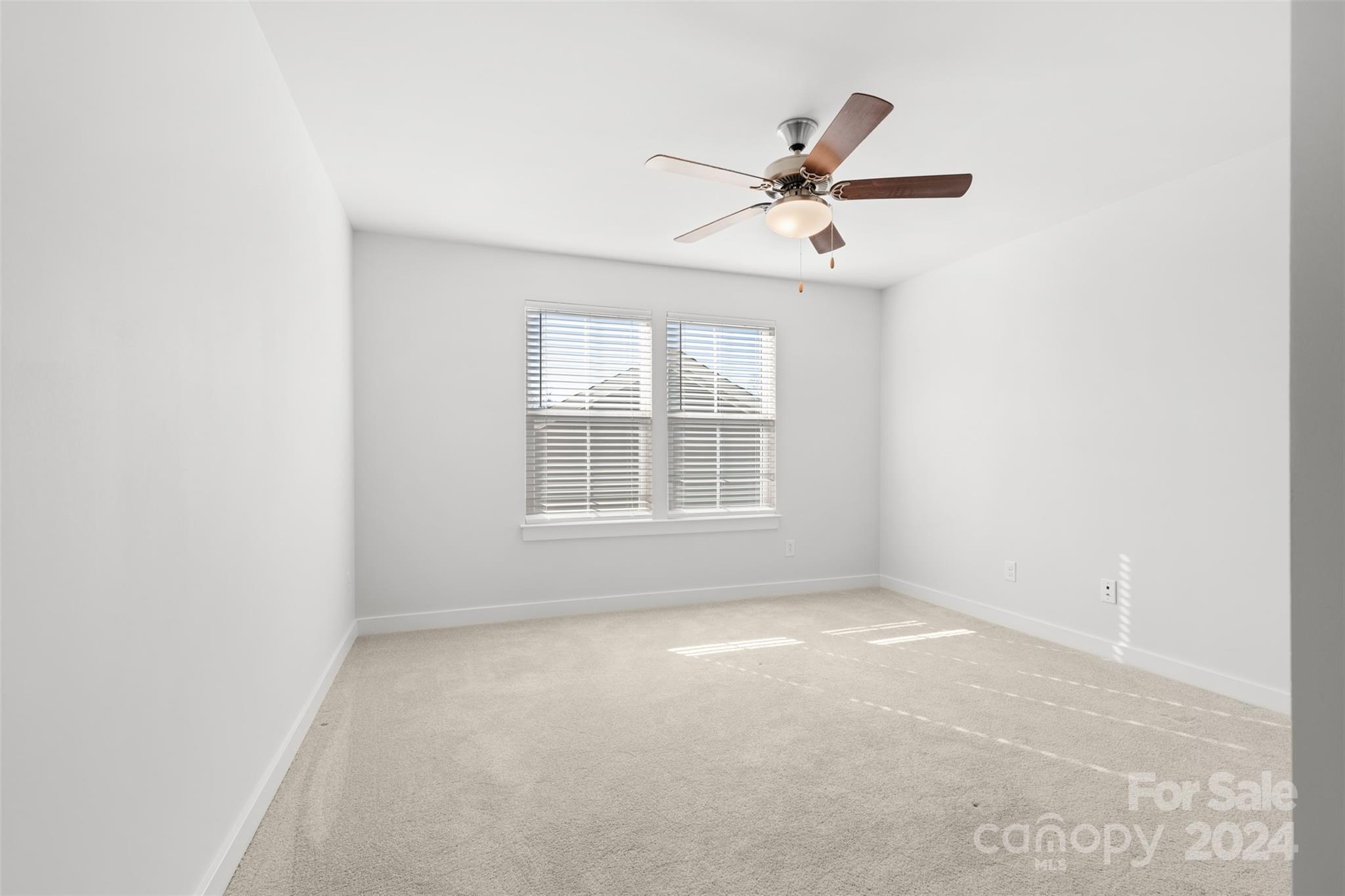 Holcomb Woods - Residential