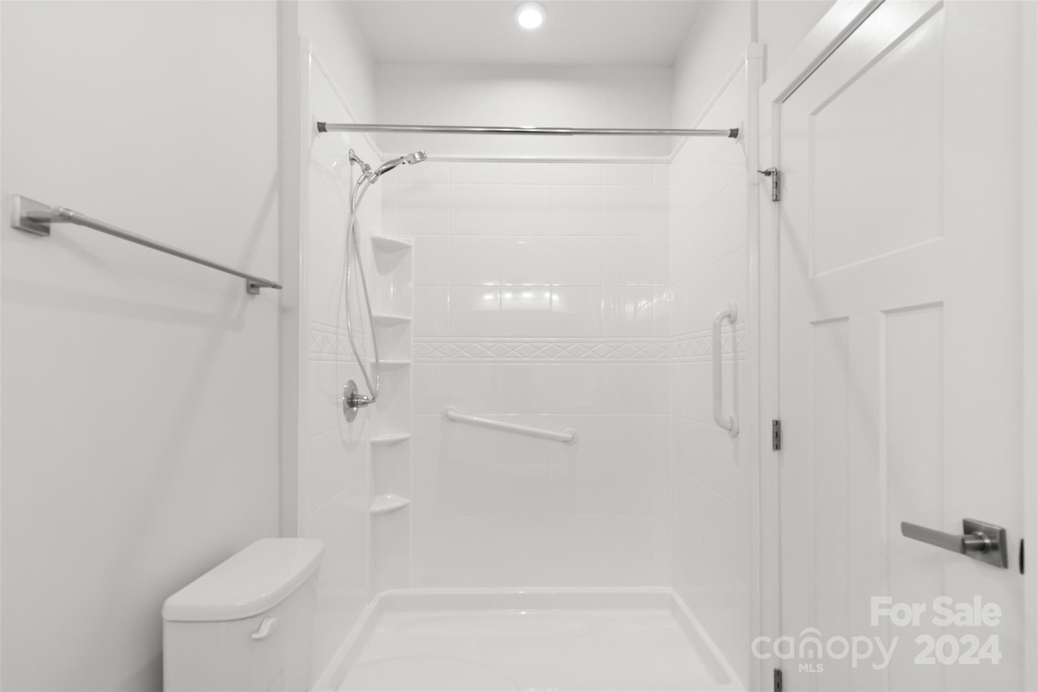 Holcomb Woods - Residential