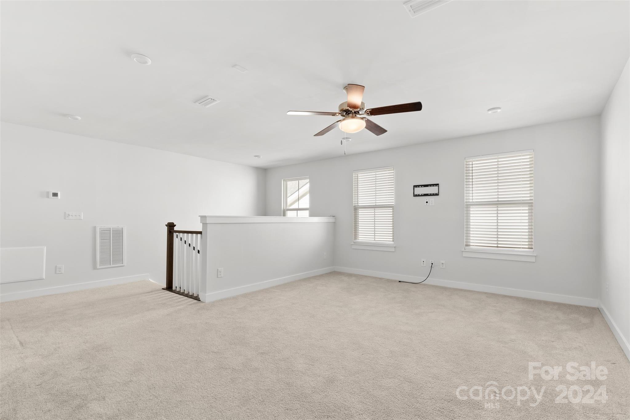 Holcomb Woods - Residential