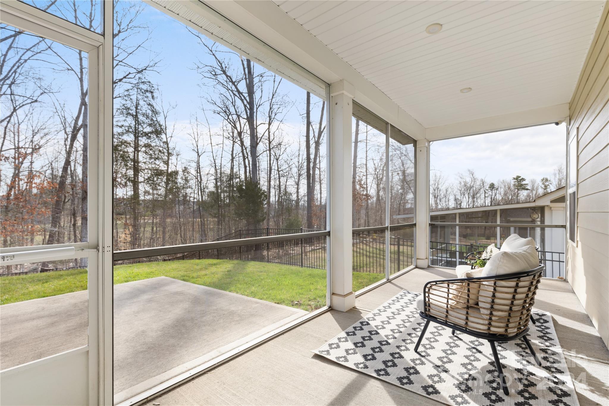 Holcomb Woods - Residential