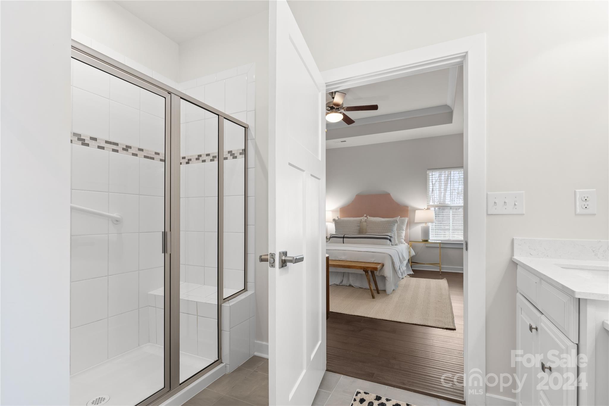 Holcomb Woods - Residential