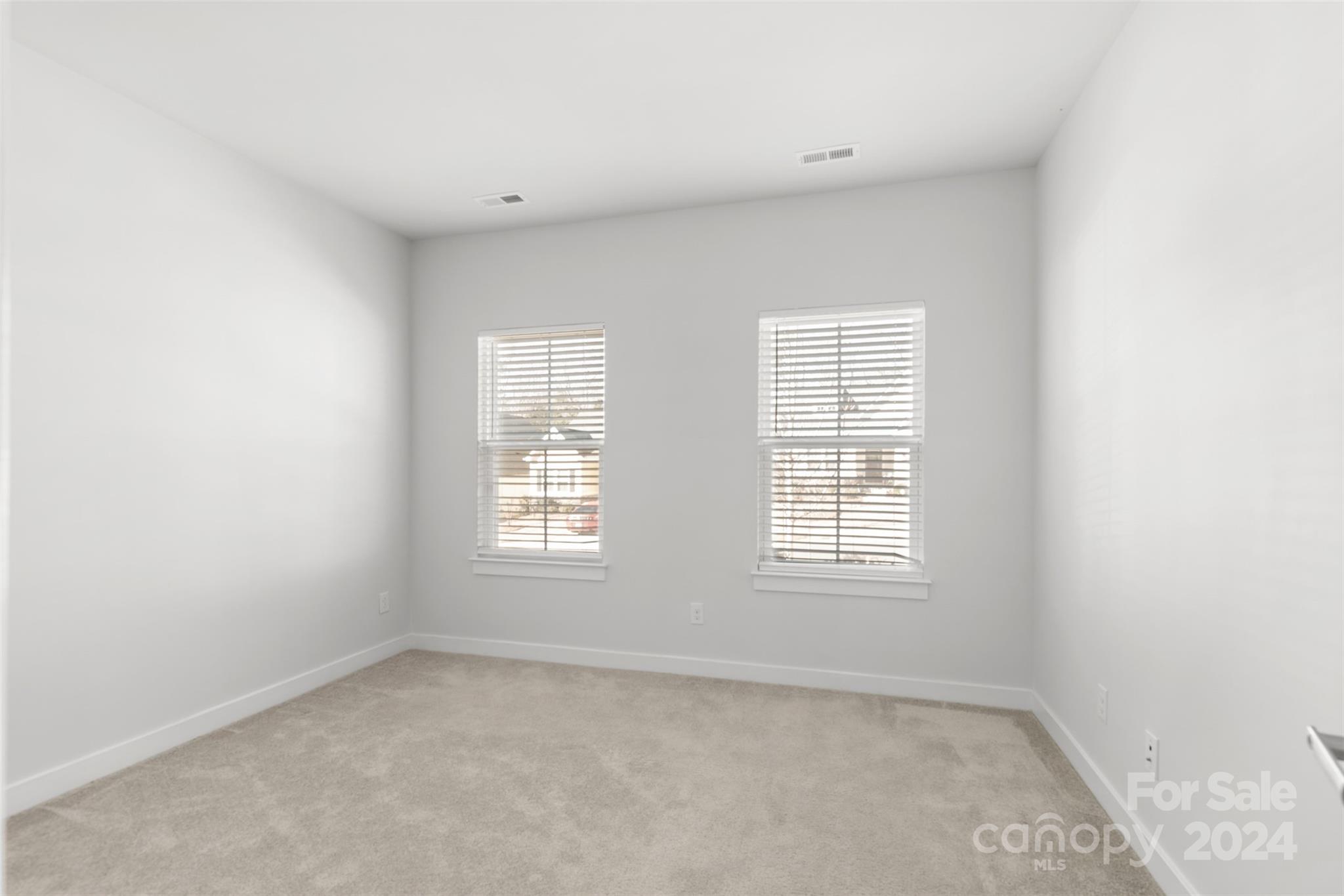 Holcomb Woods - Residential