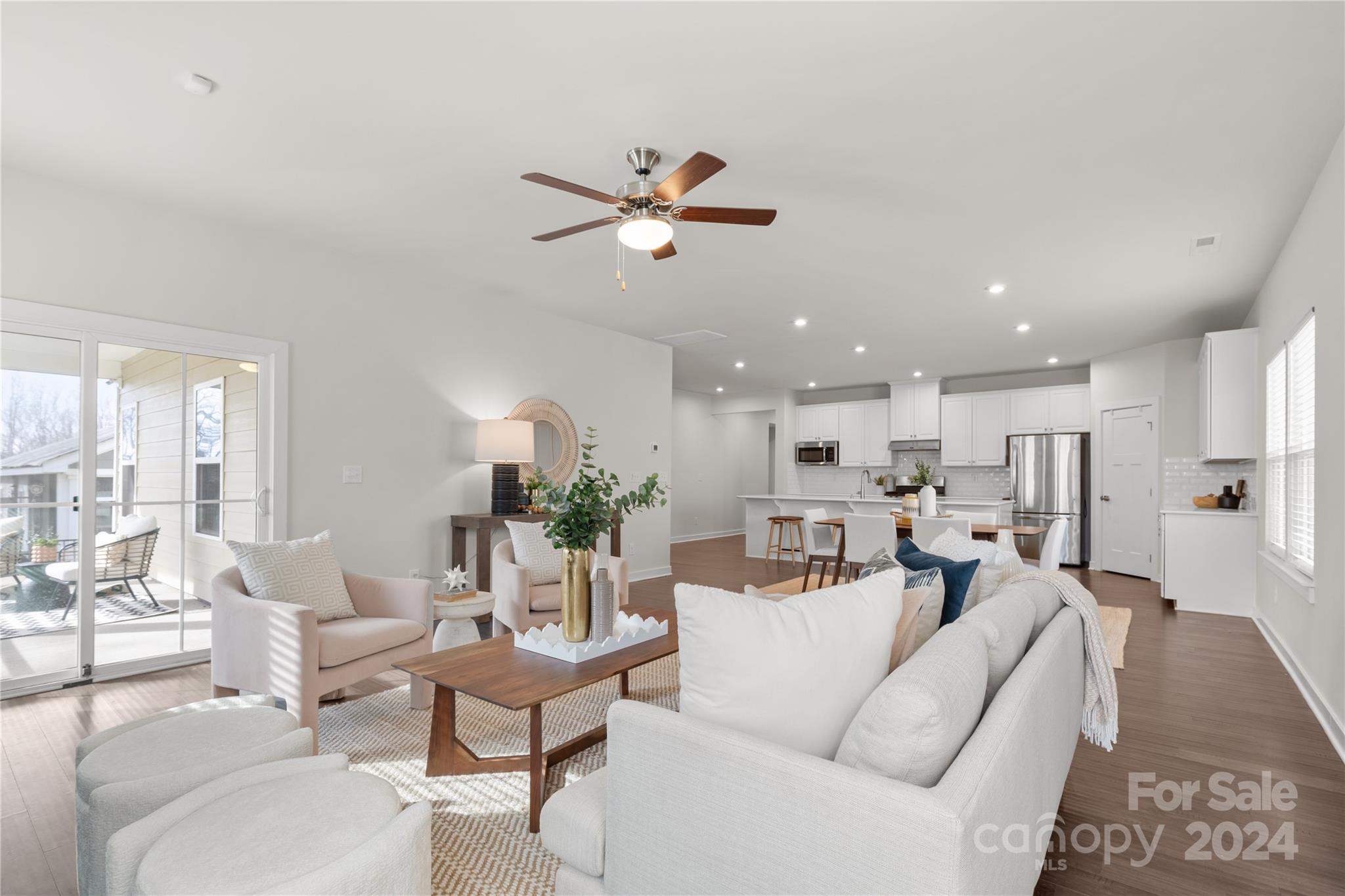 Holcomb Woods - Residential