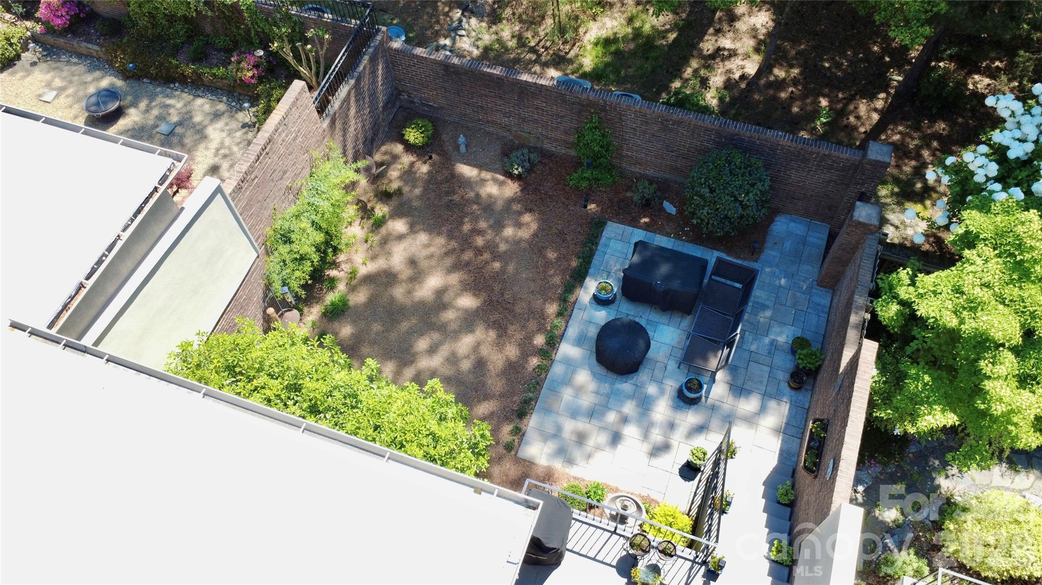 Challis Hill - Residential