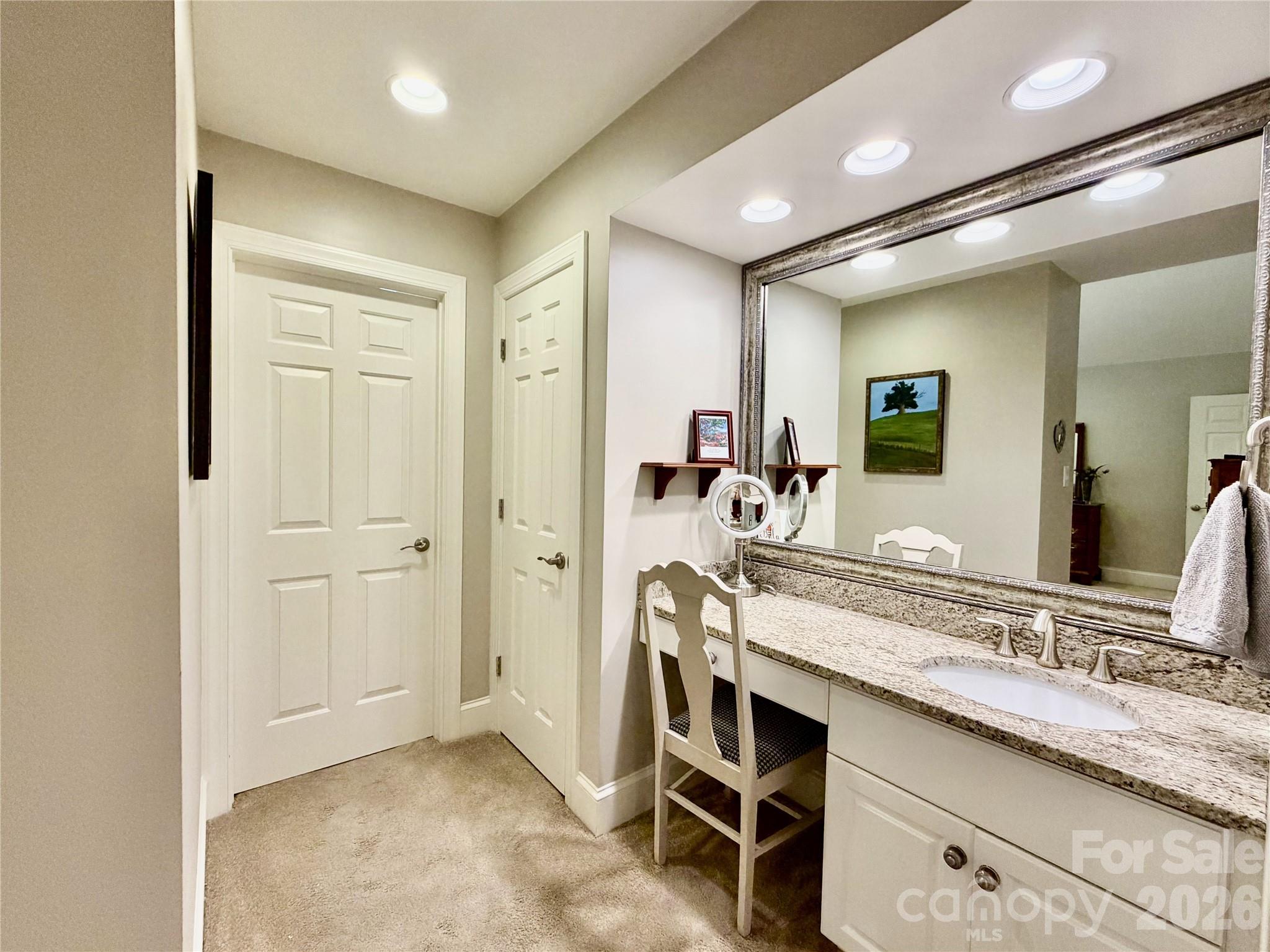 Challis Hill - Residential