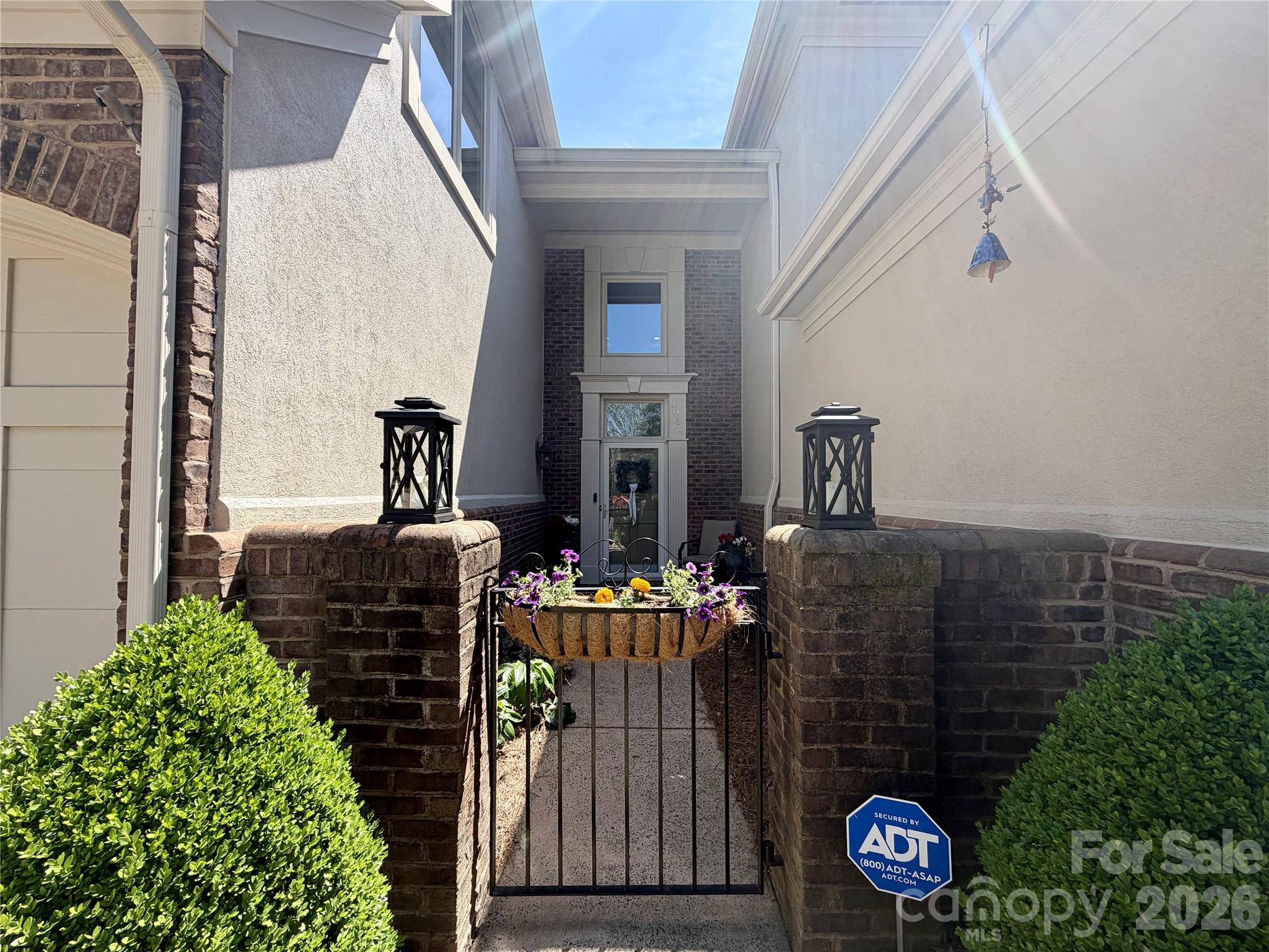 8964 Challis Hill Lane