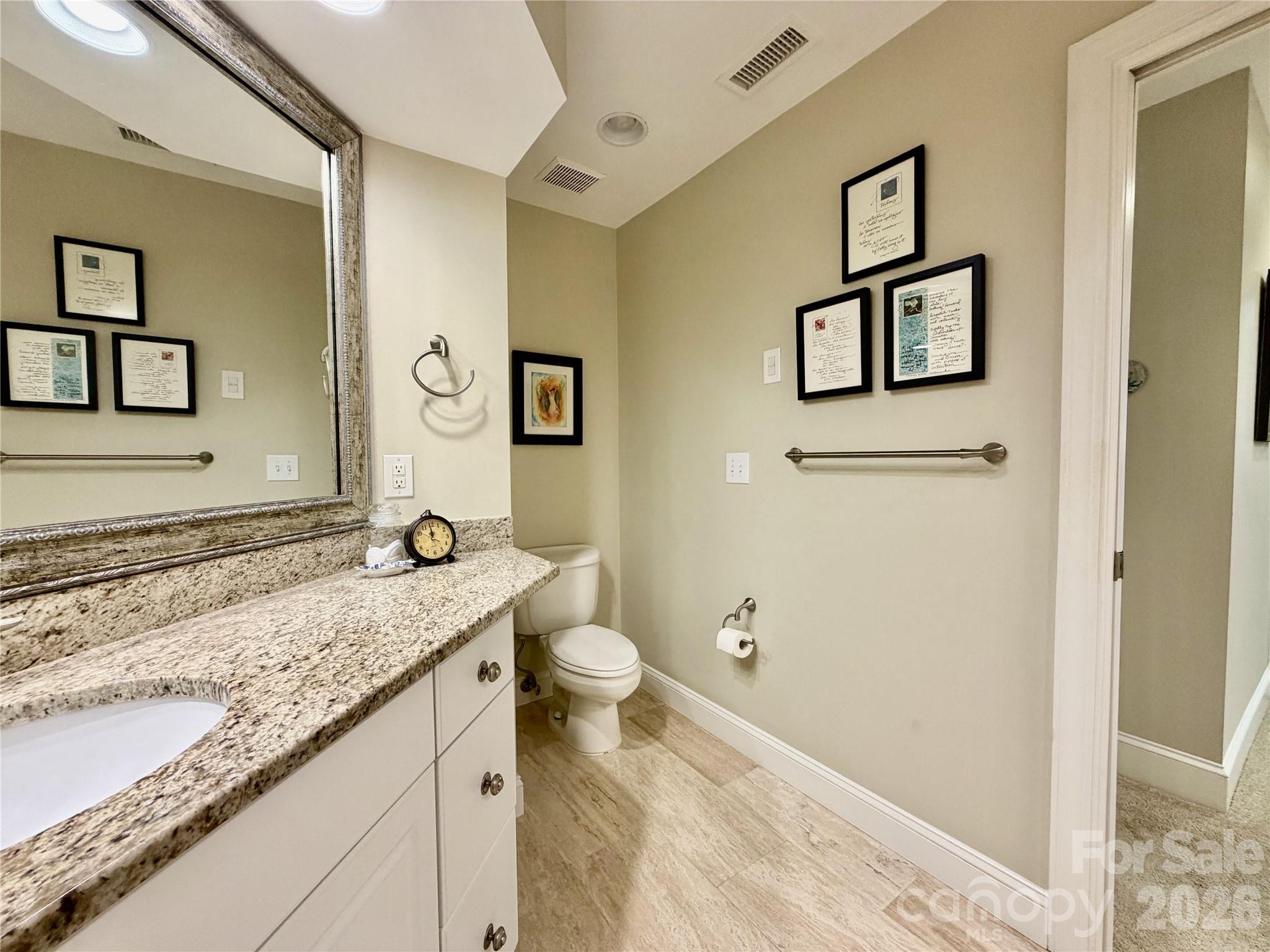 Challis Hill - Residential