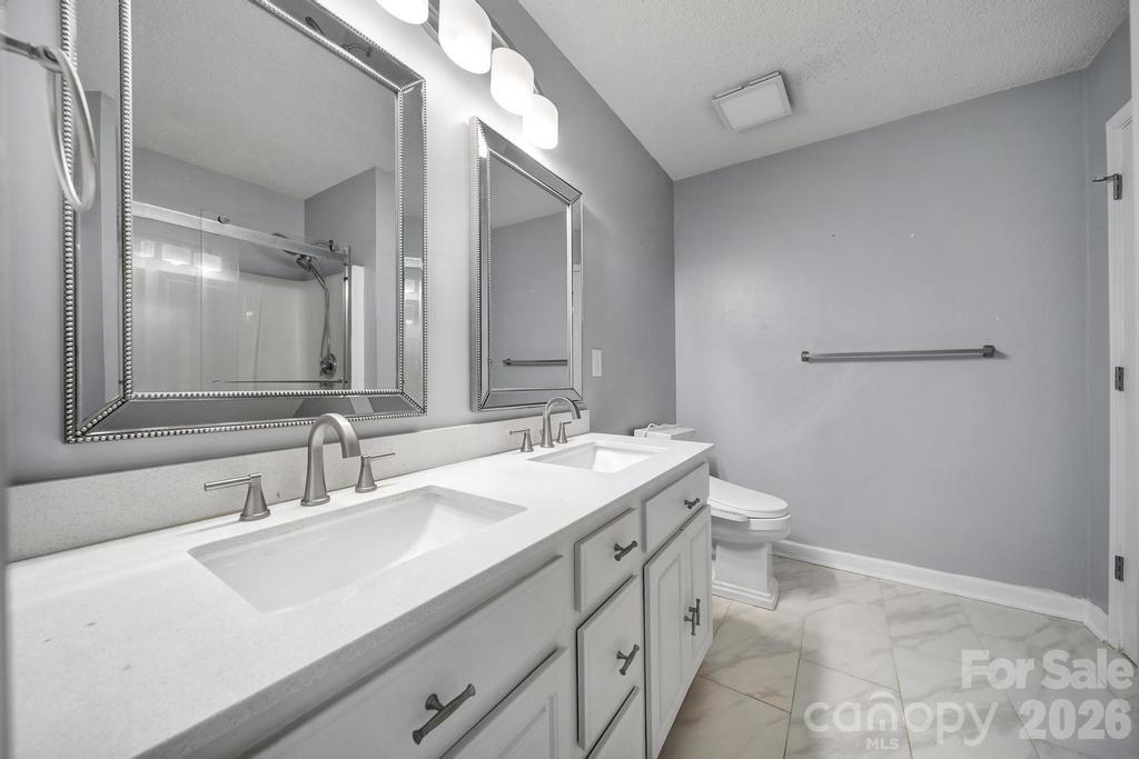 Mountain Creek - Residential