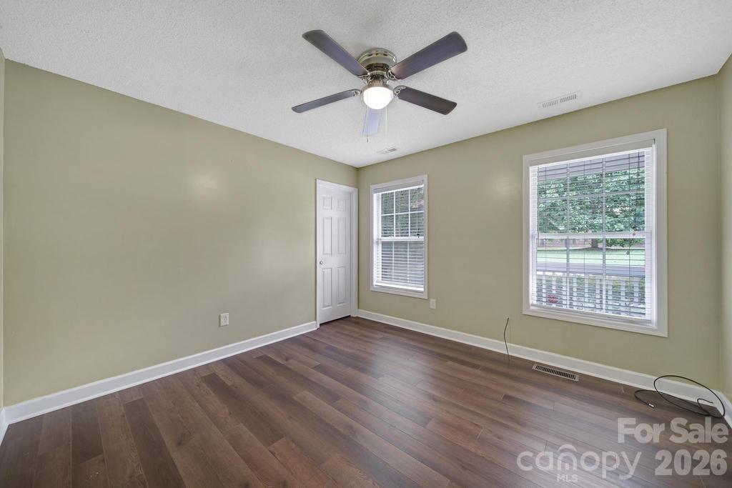 Mountain Creek - Residential