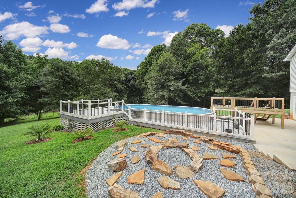 Mountain Creek - Residential