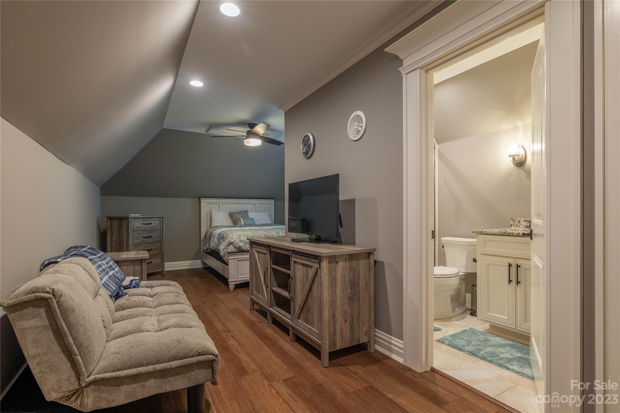 Plantation Pointe - Residential