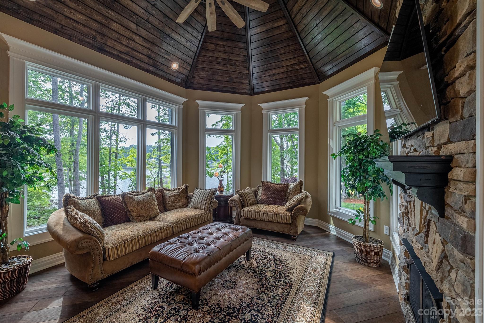 Plantation Pointe - Residential