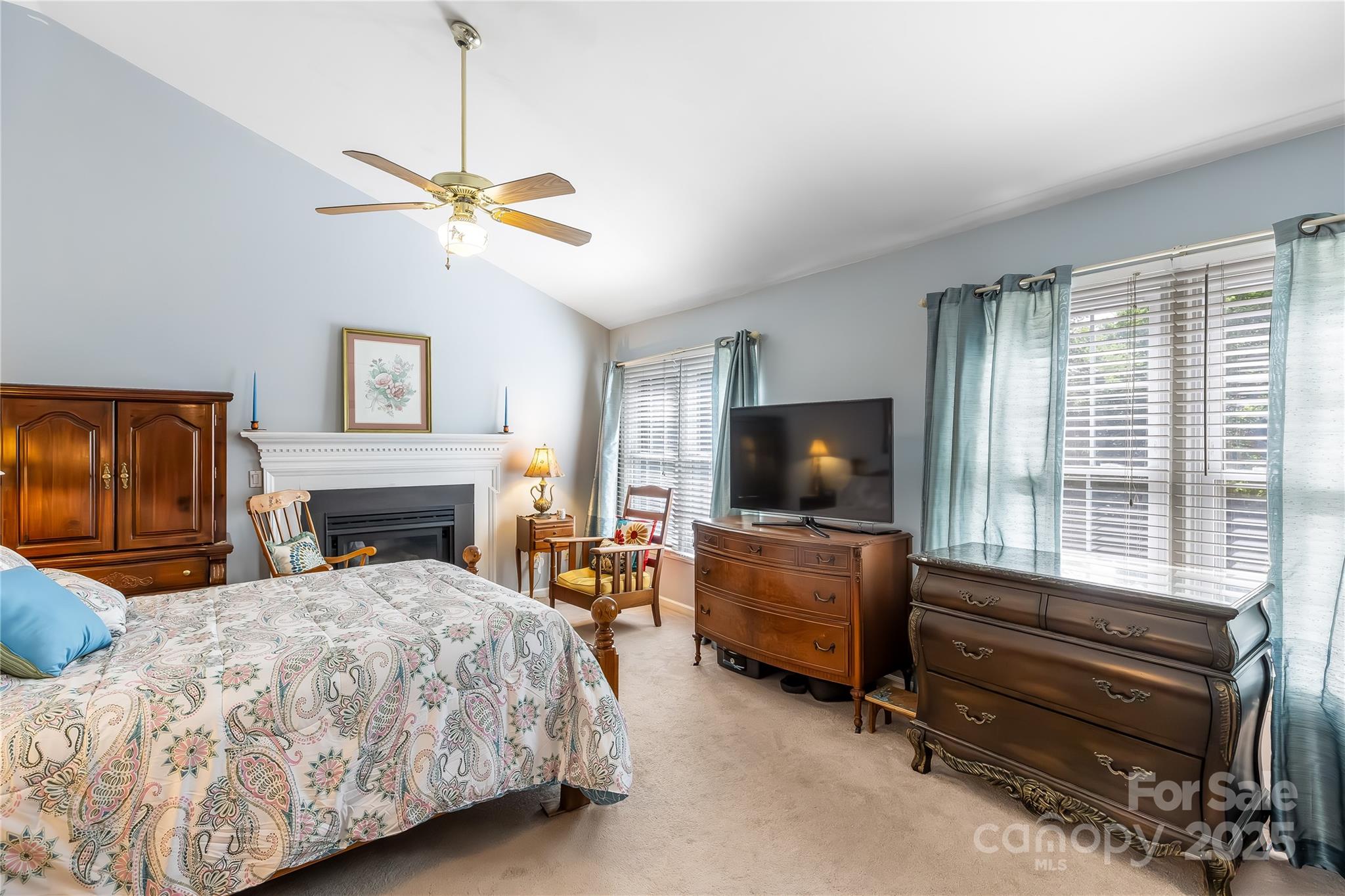 Davis Lake - Residential