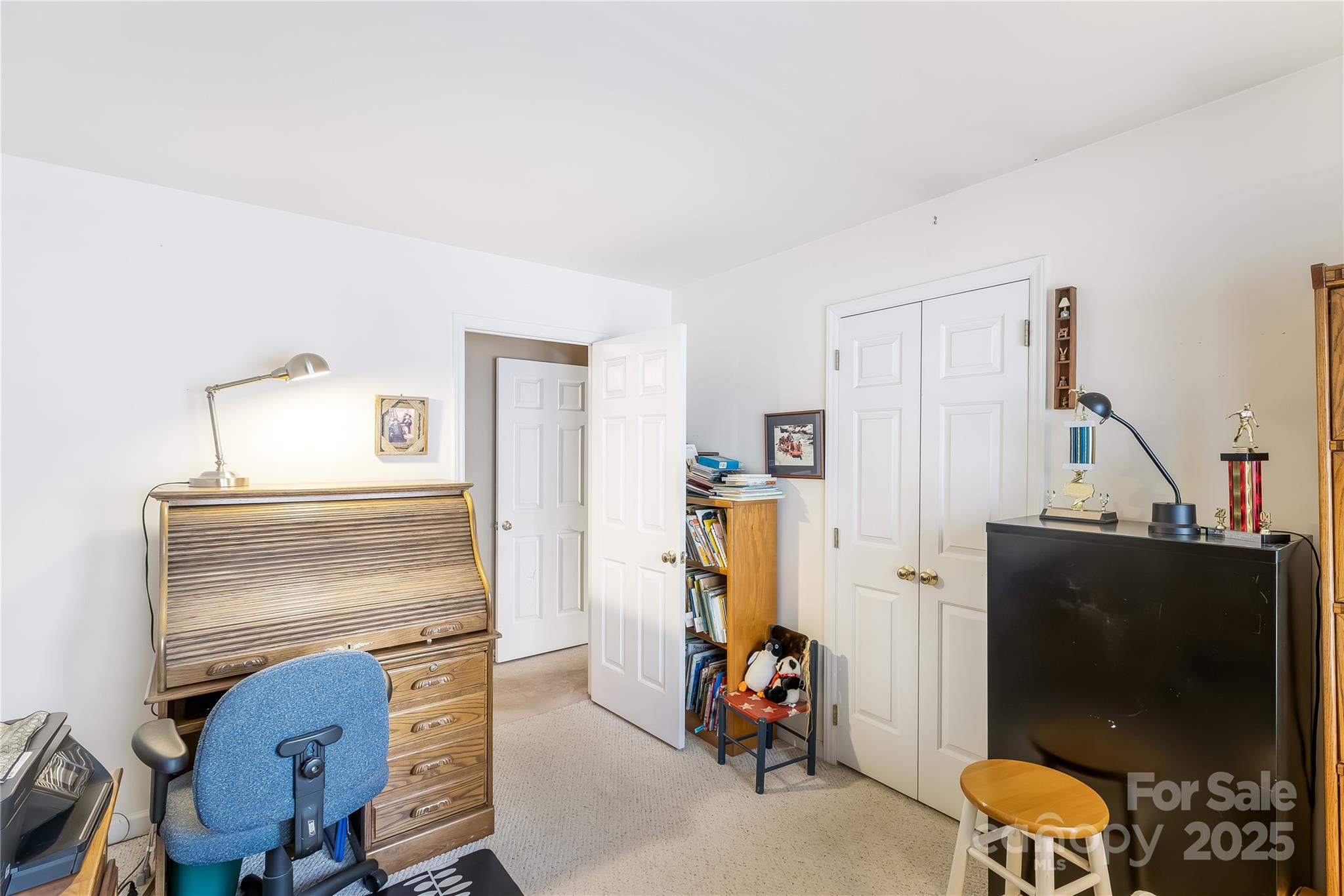 Davis Lake - Residential