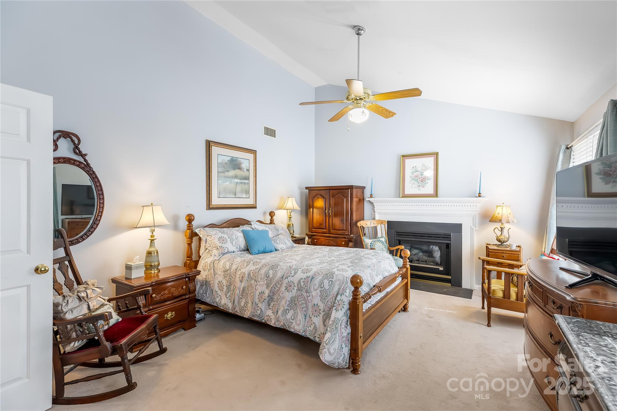 Davis Lake - Residential