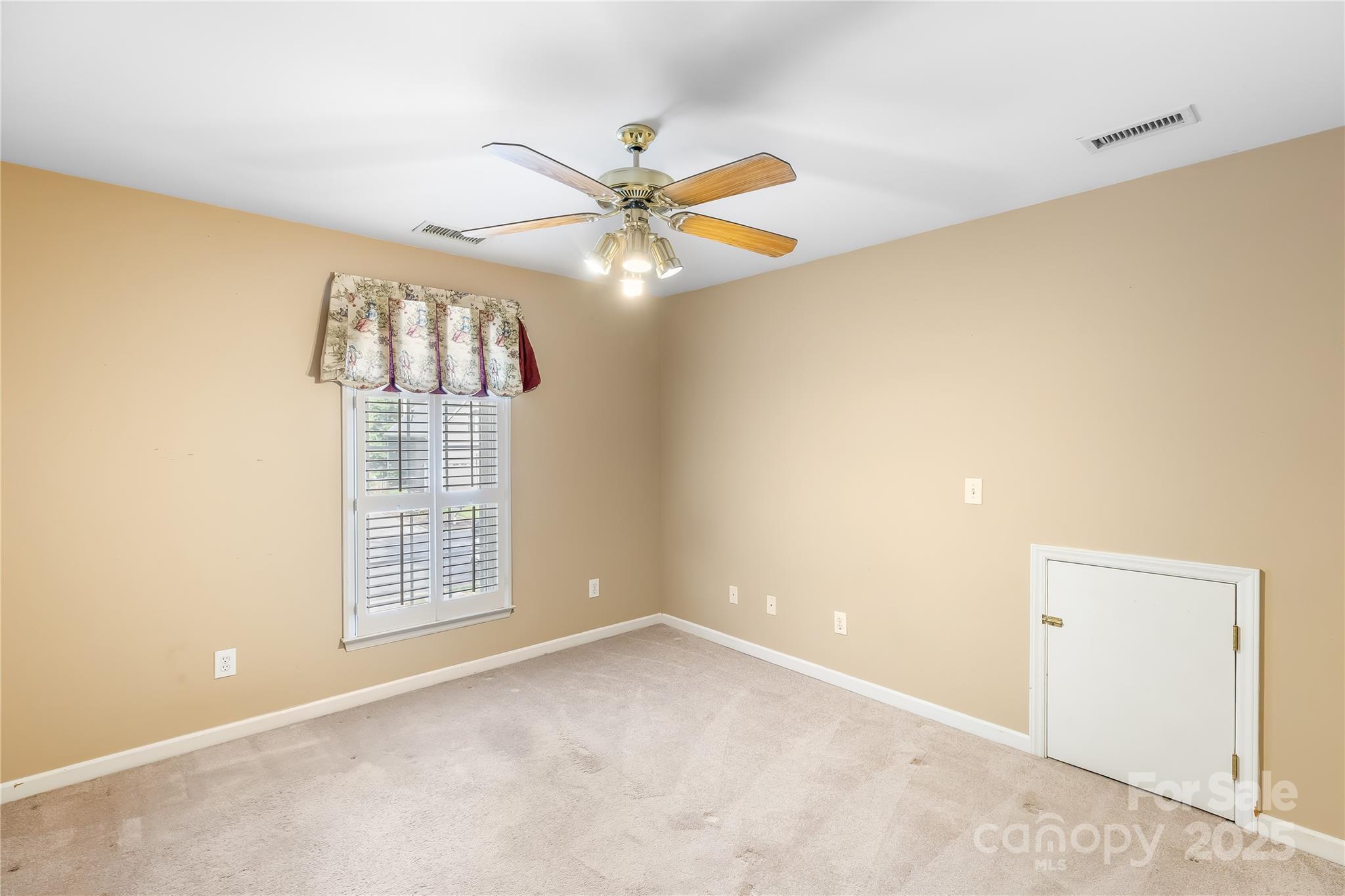 Davis Lake - Residential