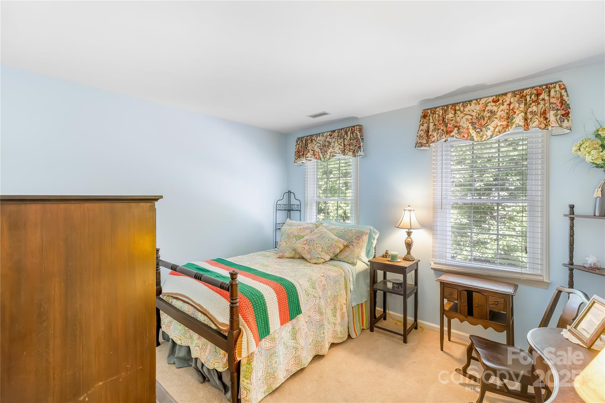 Davis Lake - Residential