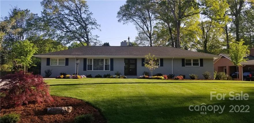 Welcome home to 100 E Summersby Street in the heart of Fort Mill! With a spa-like primary bath, a resort style backyard featuring an in-ground pool and maintenance free lawn, you will think you are on vacation year-round. This home offers three bedrooms and three bathrooms, all remodeled! Additionally featured is a refreshed kitchen with high end fixtures and stainless-steel appliances. Hardwood flooring throughout the main living areas, tile flooring in all bathrooms, with custom cabinets, granite counter tops in the secondary and marble in the primary. The screened in lanai overlooks the pool area where you can enjoy your days relaxing in your private backyard. This home is located in a well-established neighborhood in Fort Mill with easy access to all of the amenities that Downtown Fort Mill and the surrounding area have to offer!