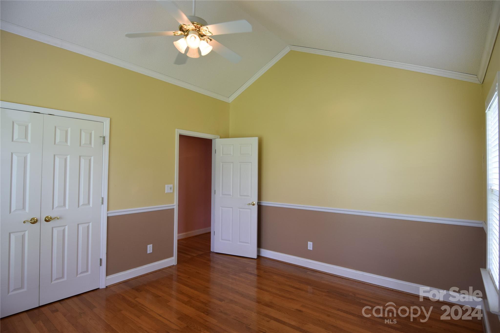 Oak Creek - Residential