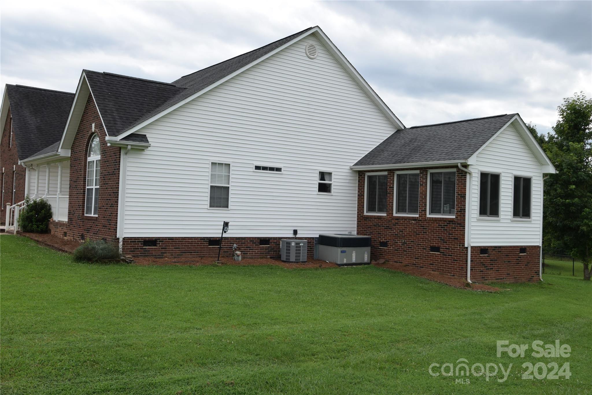 Oak Creek - Residential