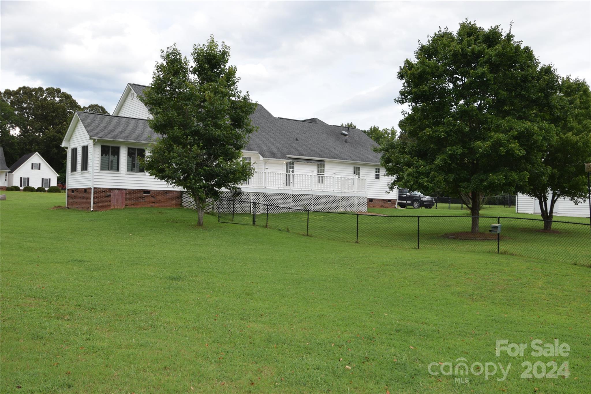 Oak Creek - Residential