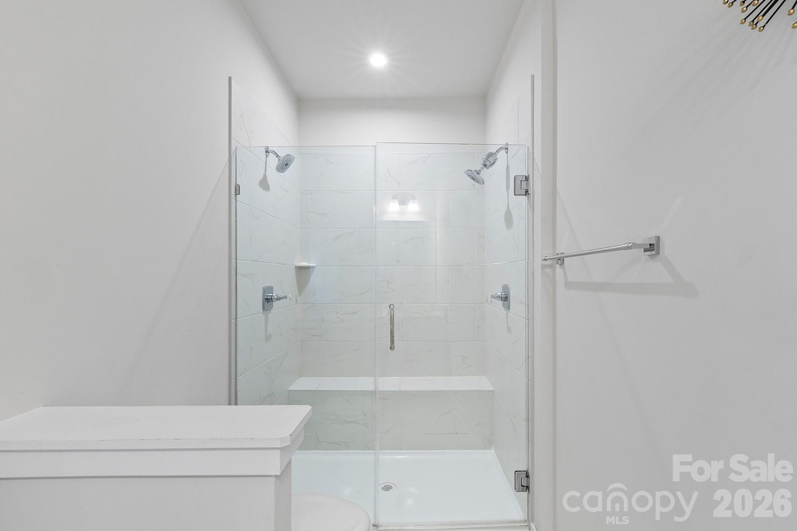 OakLawn - Residential