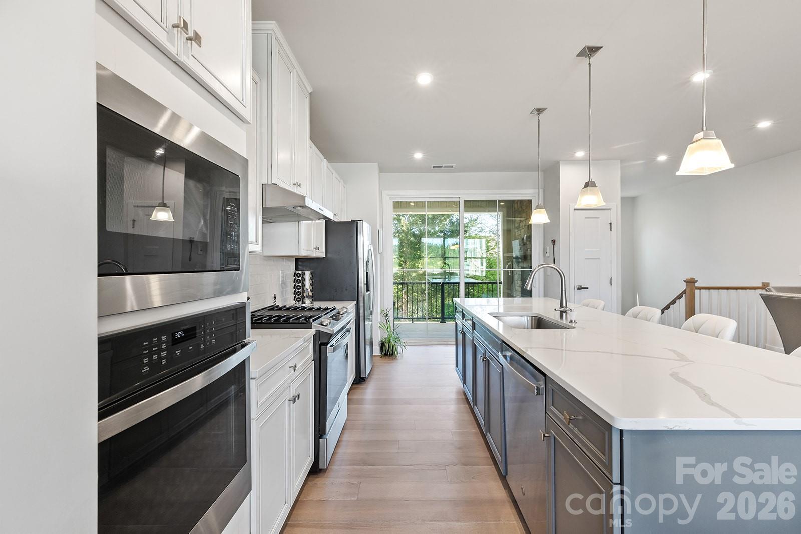 OakLawn - Residential