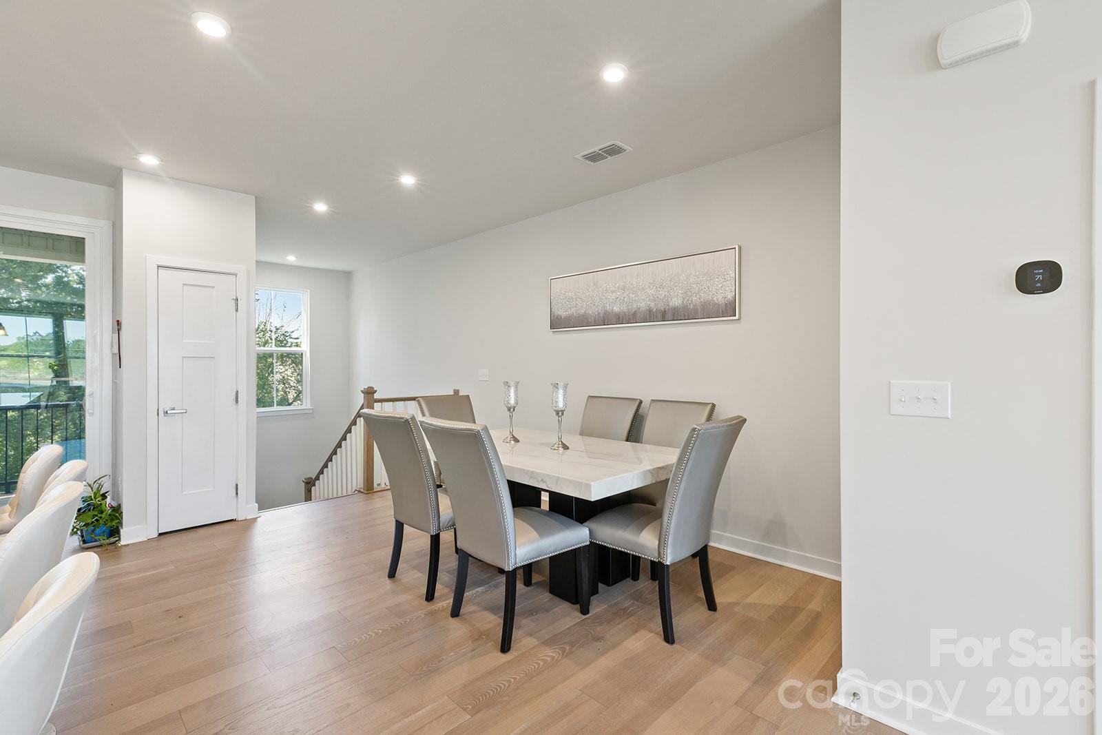 OakLawn - Residential