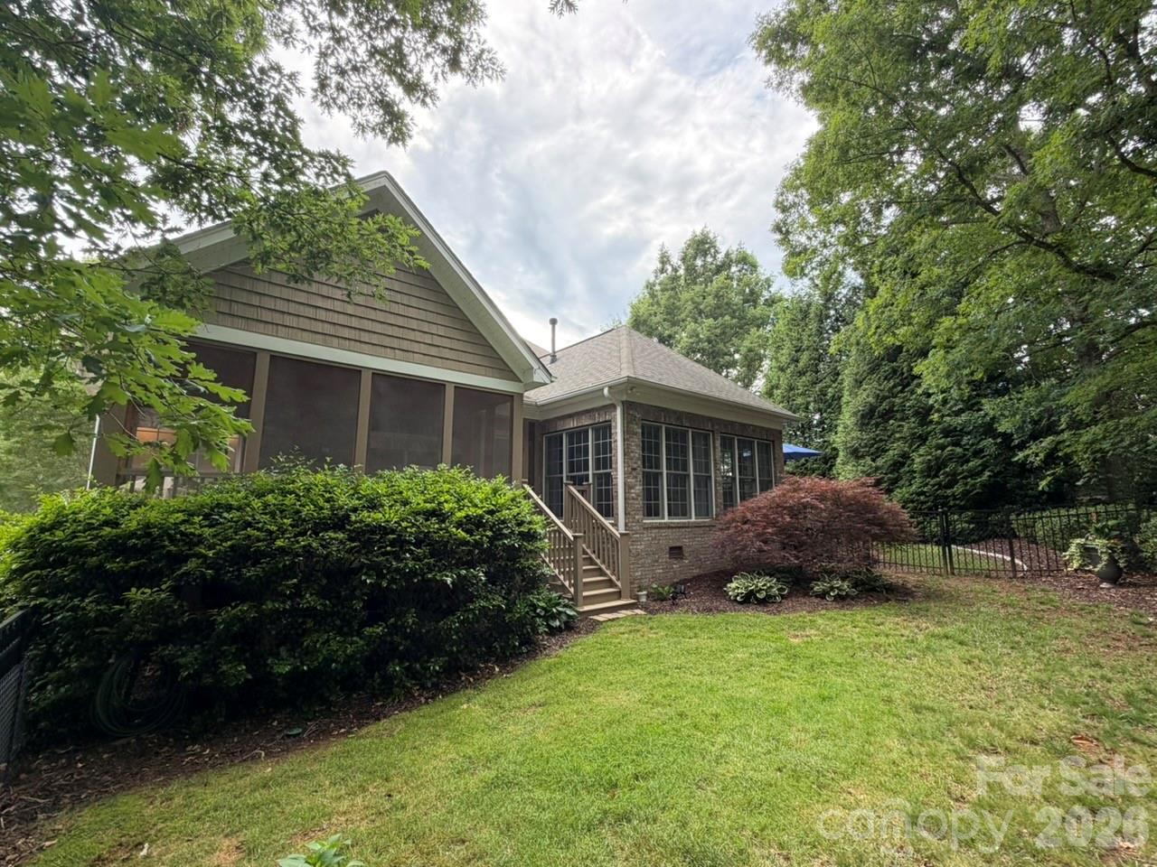 The Woodlands at Olivers Landing - Residential