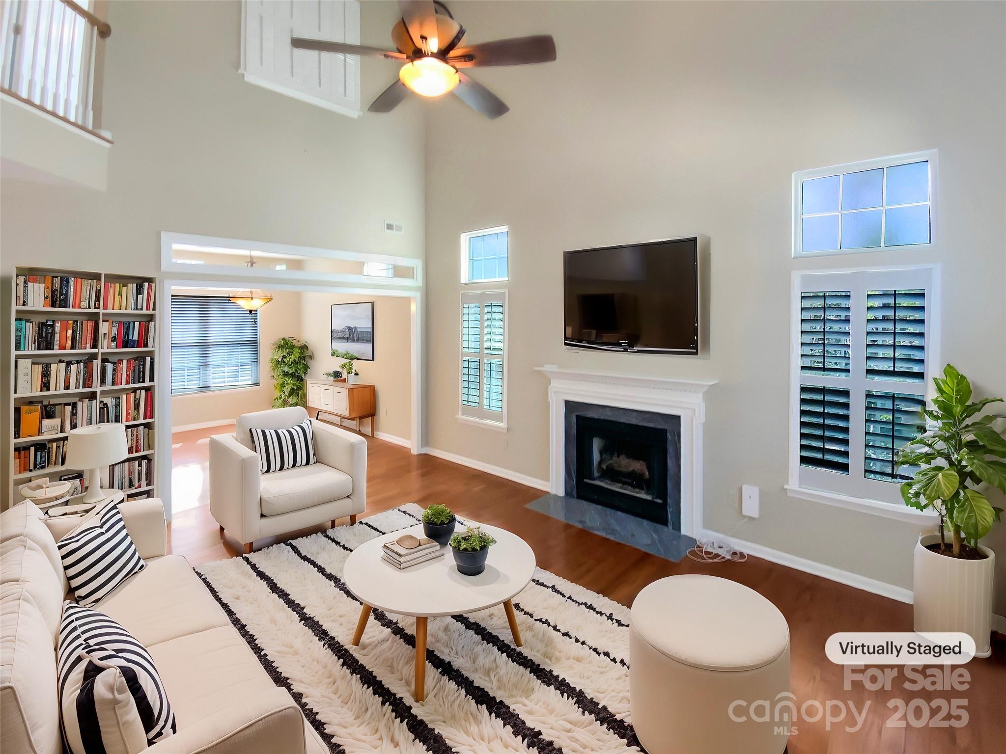 10940 Wild Dove Lane