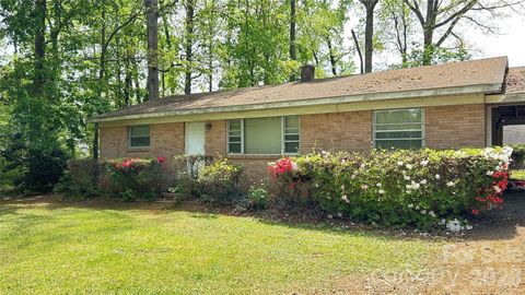 3520 Winslow Drive 1 & 2 Charlotte NC 28269