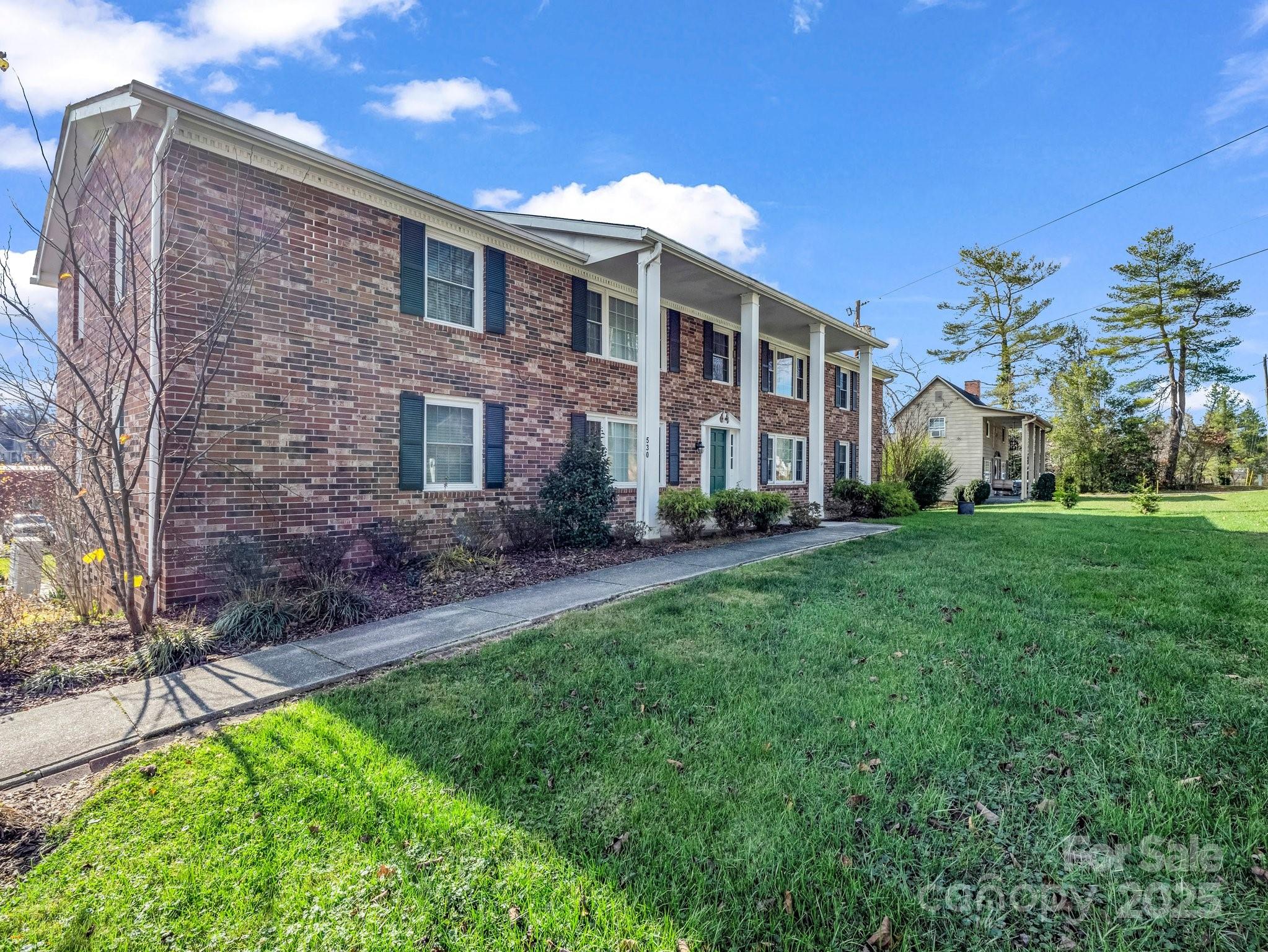 Colonial Village - Residential